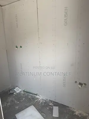 Container Bedsitter