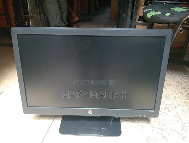 HP Display Monitors 19inches - thumbnail 2