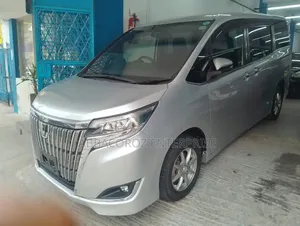 Toyota Esquire 2019 Silver