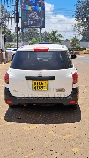 Nissan Advan 2013 White