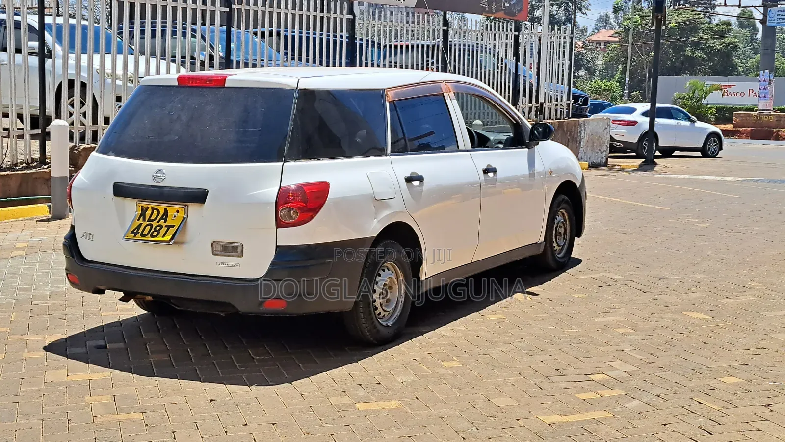 Nissan Advan 2013 White