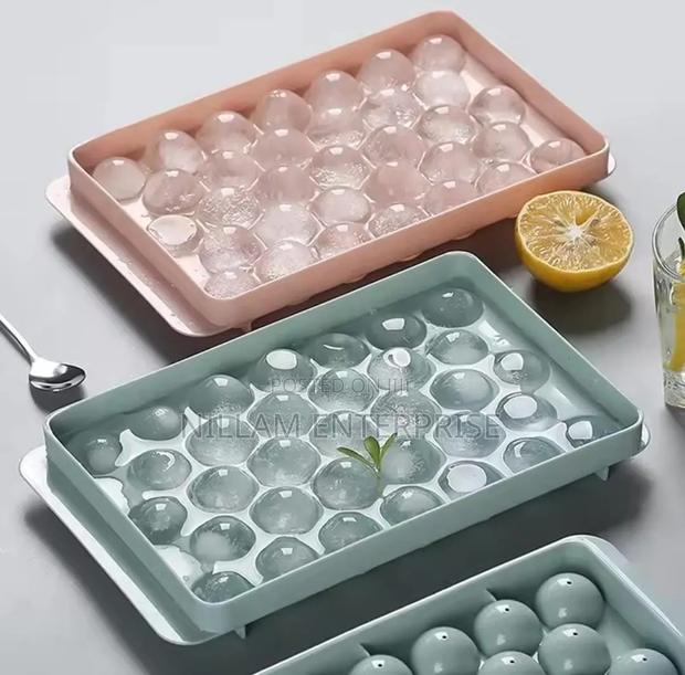 Rectangular Ice Cube Tray