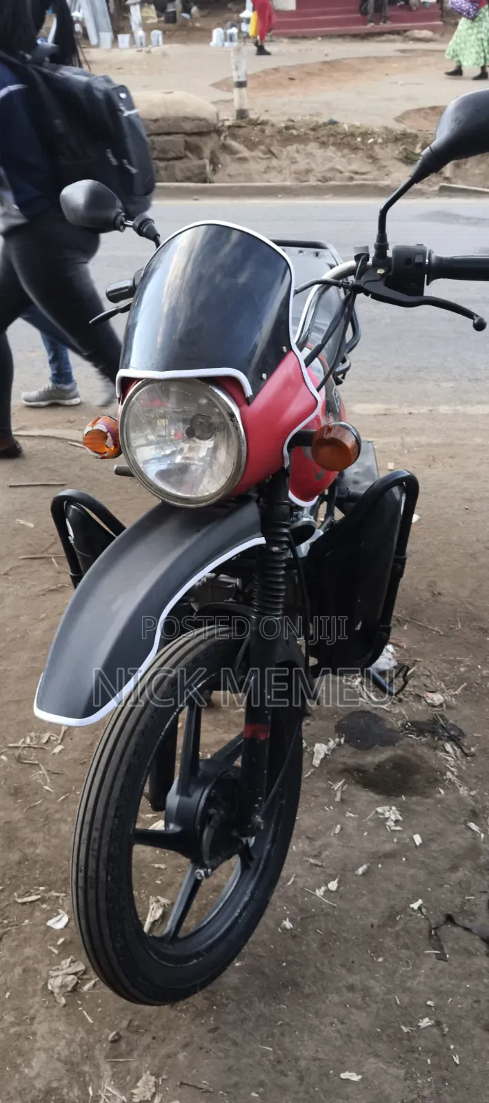 Bajaj Boxer 150 UG 2022 Red