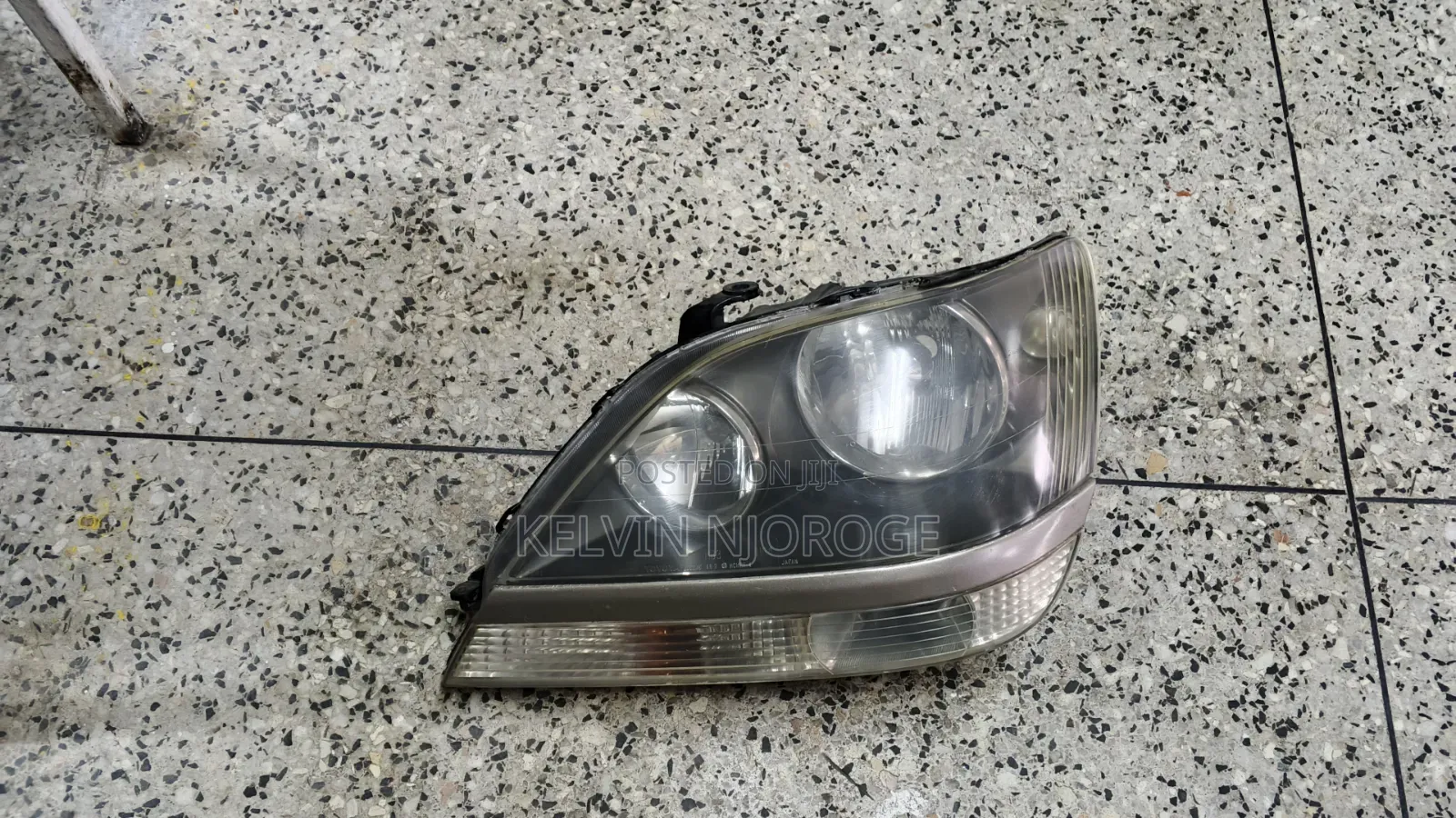 Toyota Harrier Non Xenon Headlight