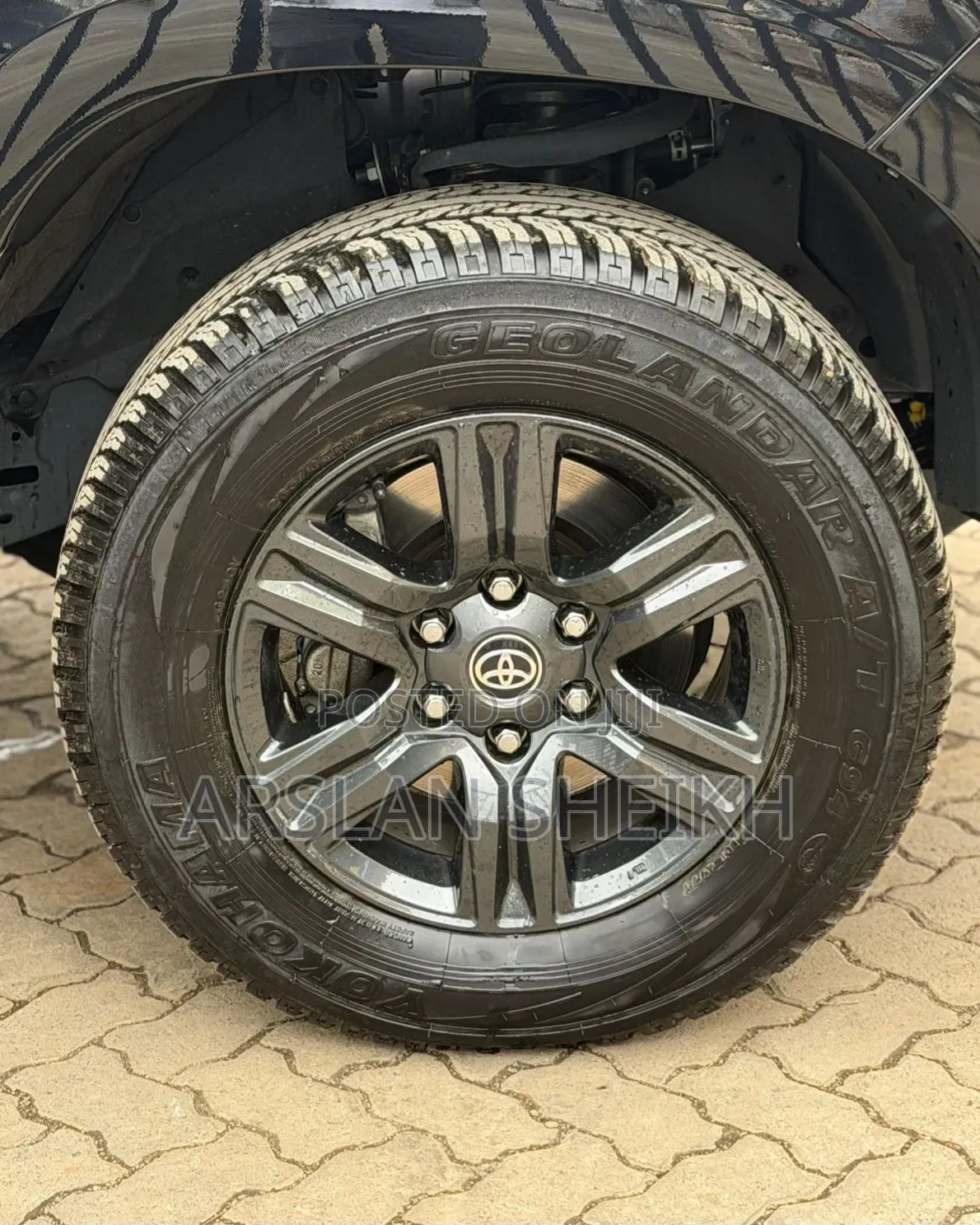 Toyota Land Cruiser Prado 2023 Black