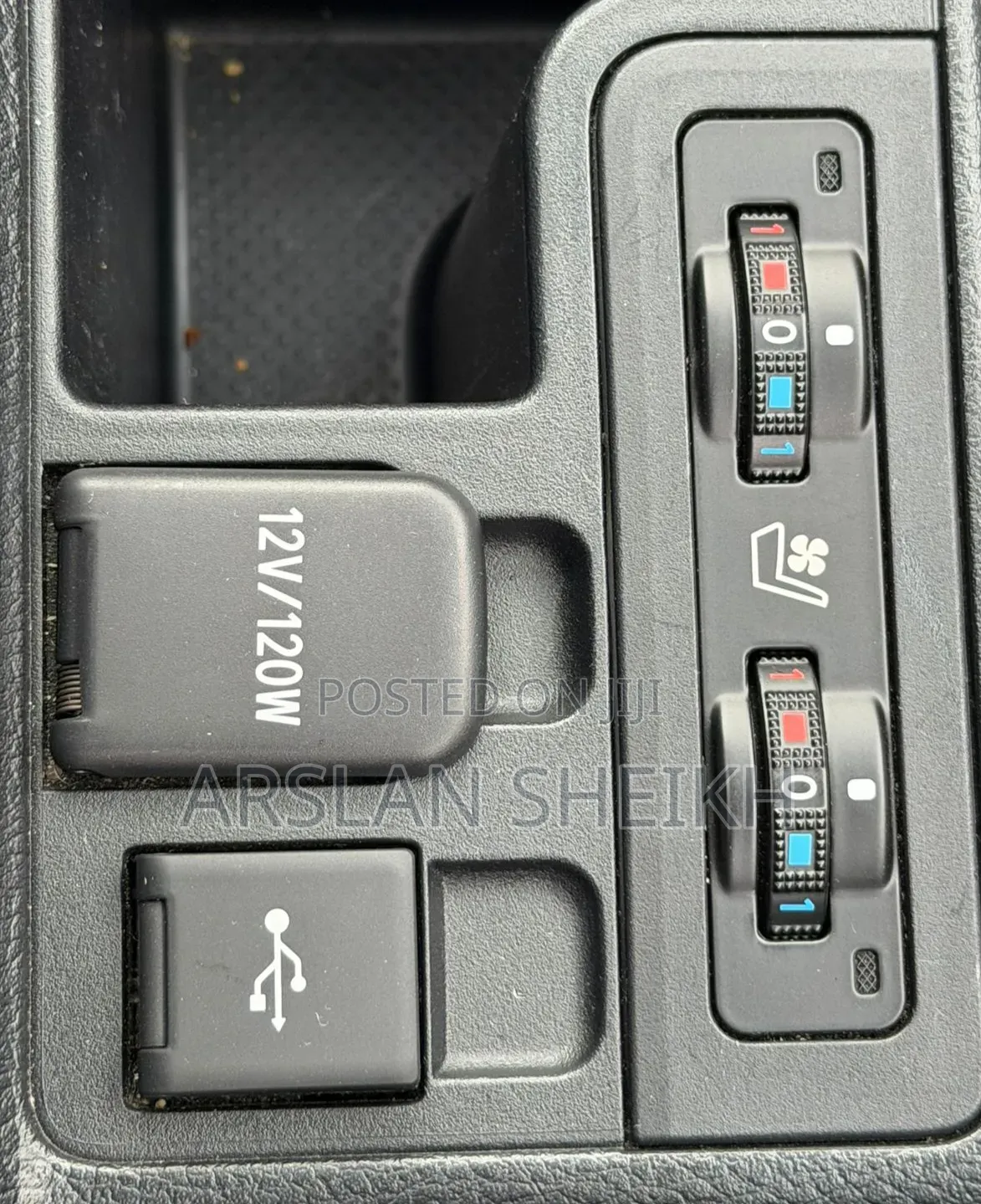 Toyota Land Cruiser Prado 2023 Black