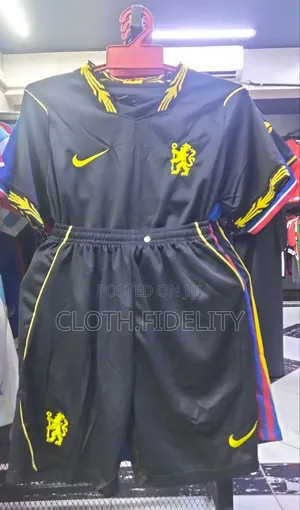 Chelsea Away Kids Kit 26/27.