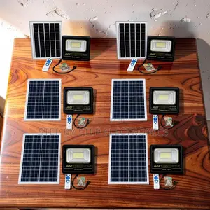 Energy-Efficient Outdoor 100W,200W,300W Watts Solar Flood Lights