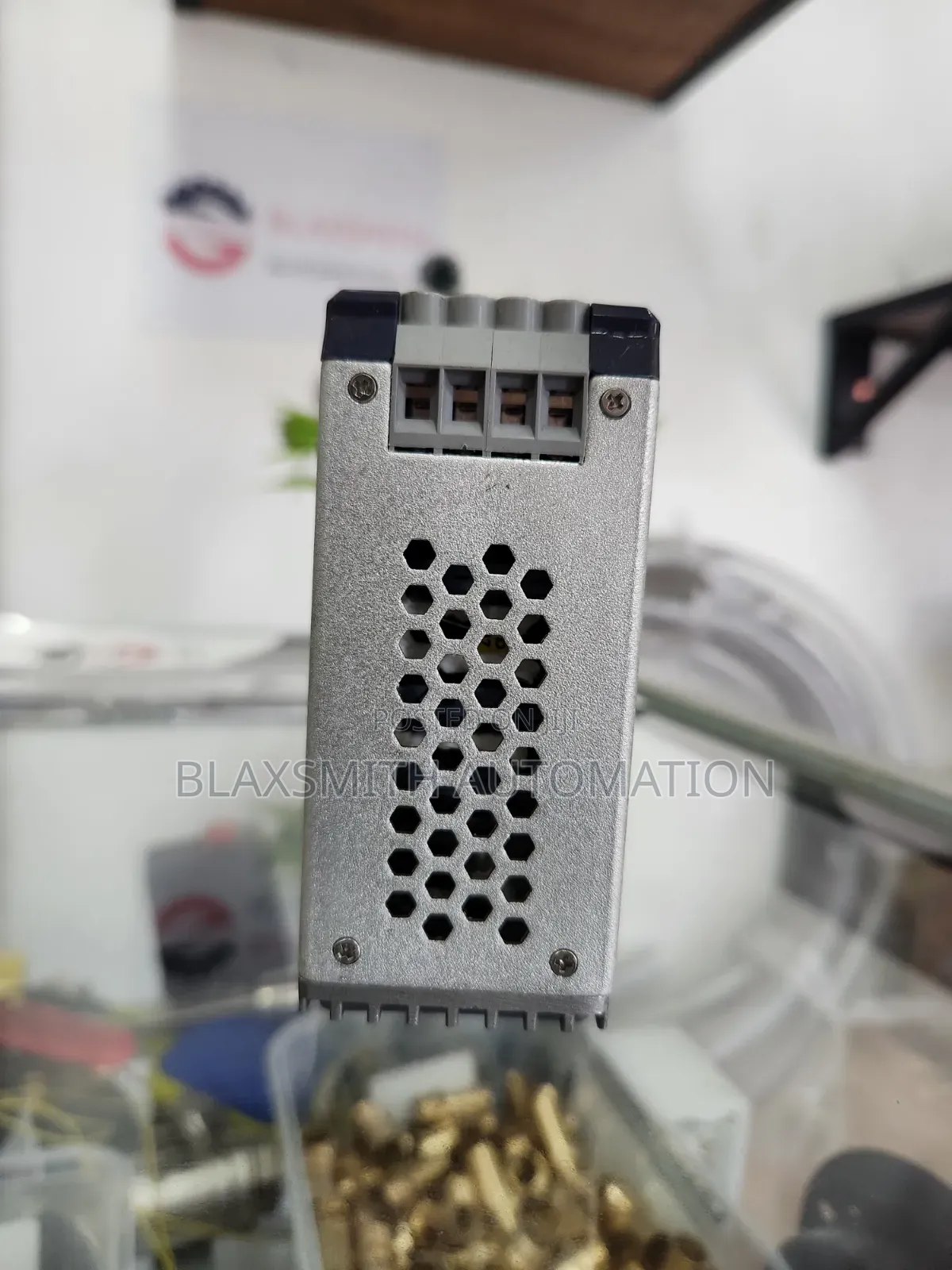 Power Supply 12vdc 5A