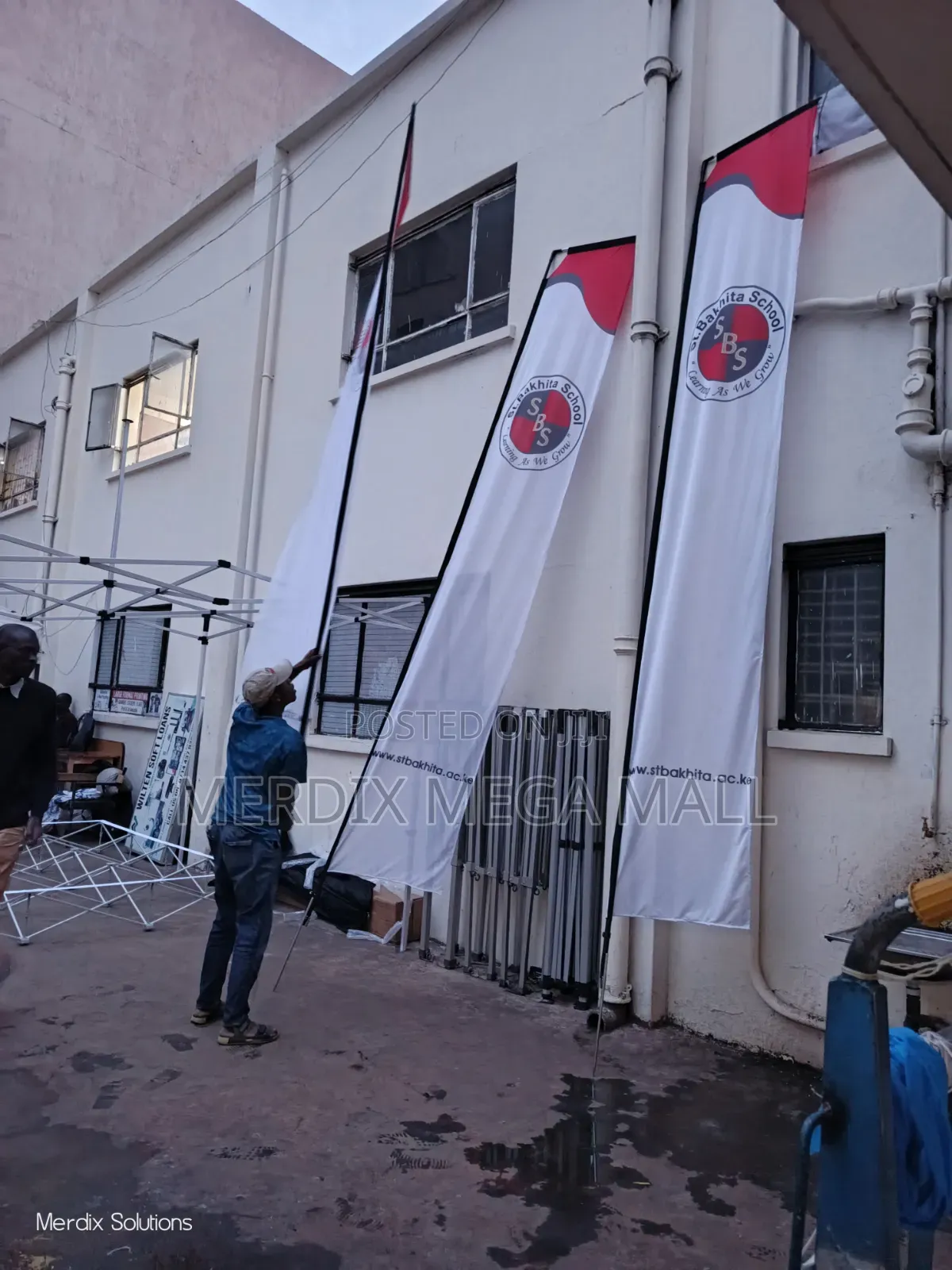 D34, Telescopic Flags, Flags, Flag