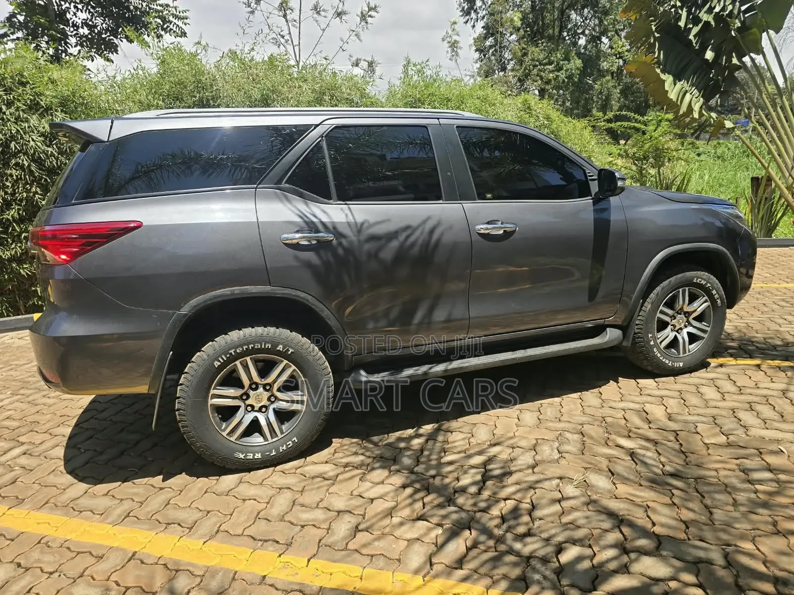 Toyota Fortuner 2016 Silver