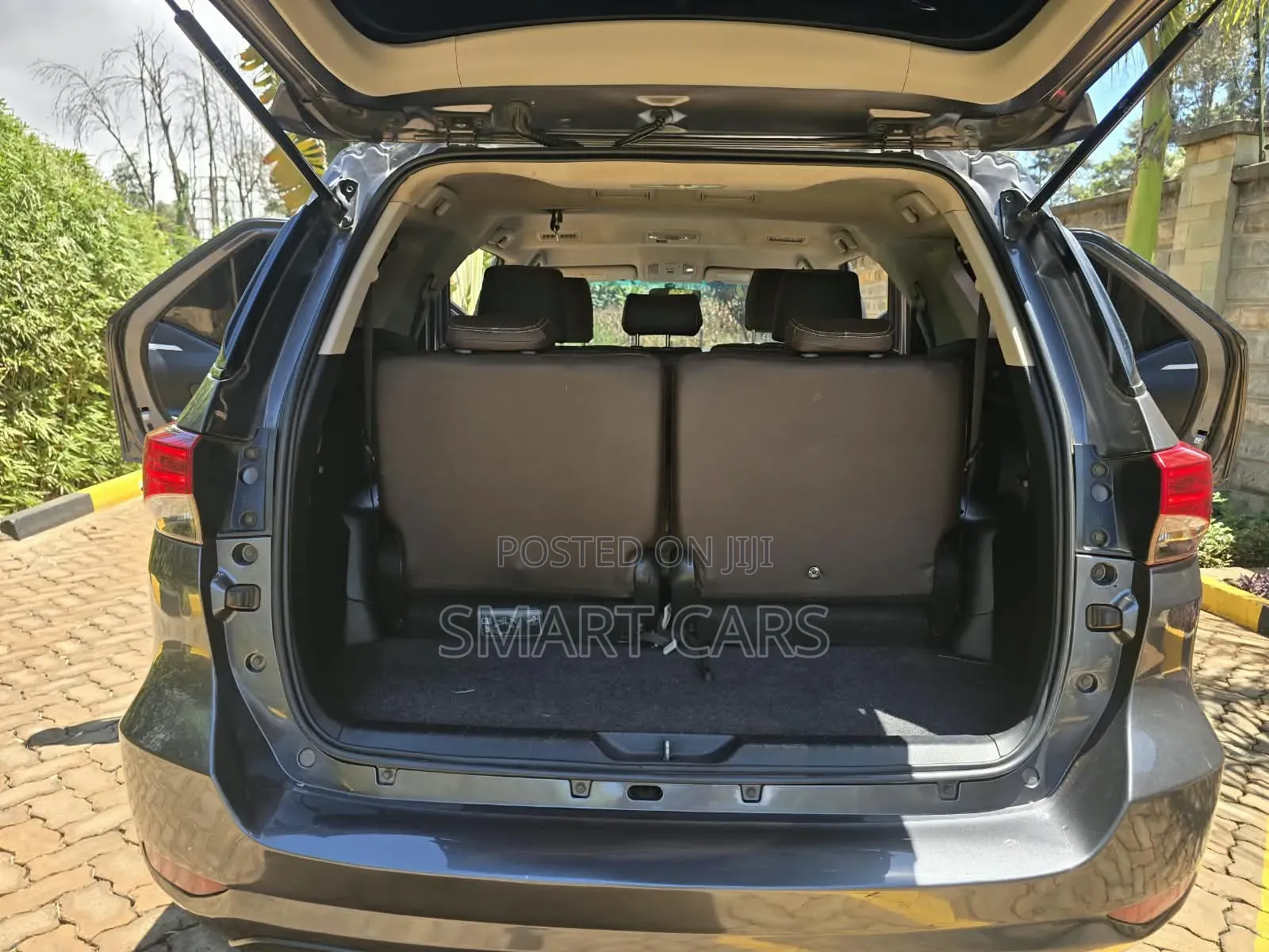 Toyota Fortuner 2016 Silver