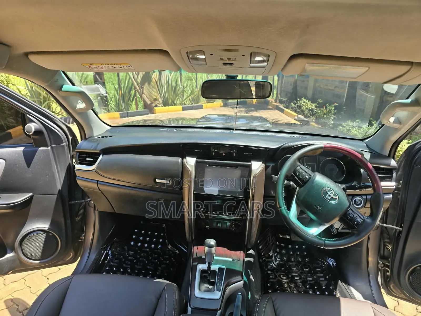 Toyota Fortuner 2016 Silver