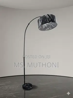 🛋 Sleek Black Arc Floor Lamp