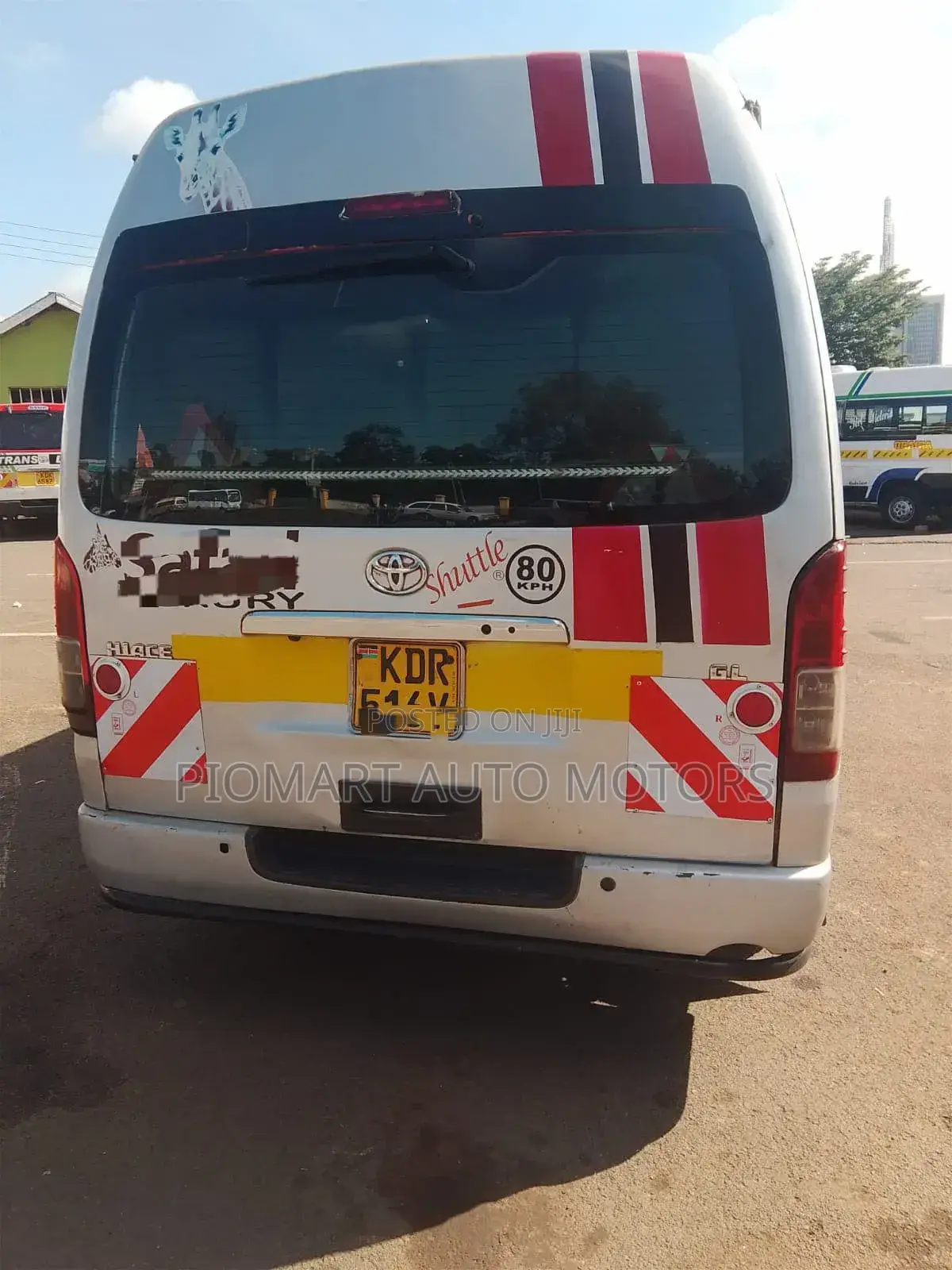 Toyota HiAce 2021 White