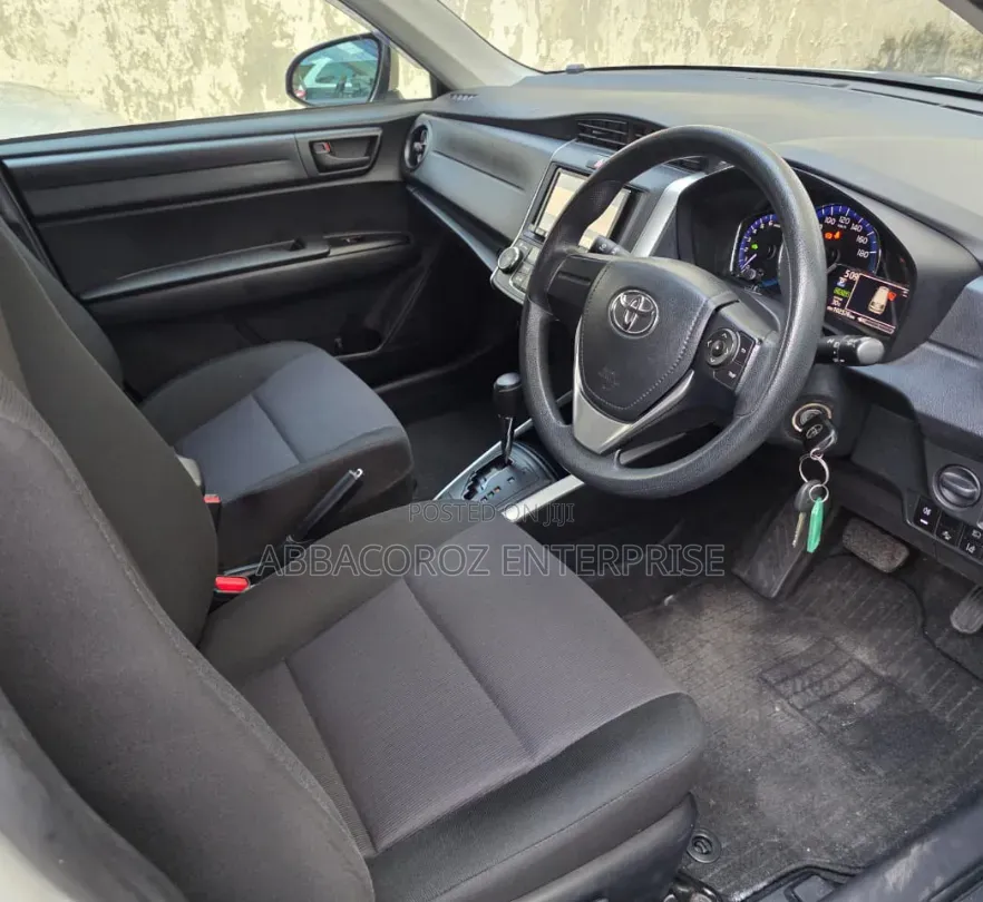 Toyota Corolla Fielder 2017 White