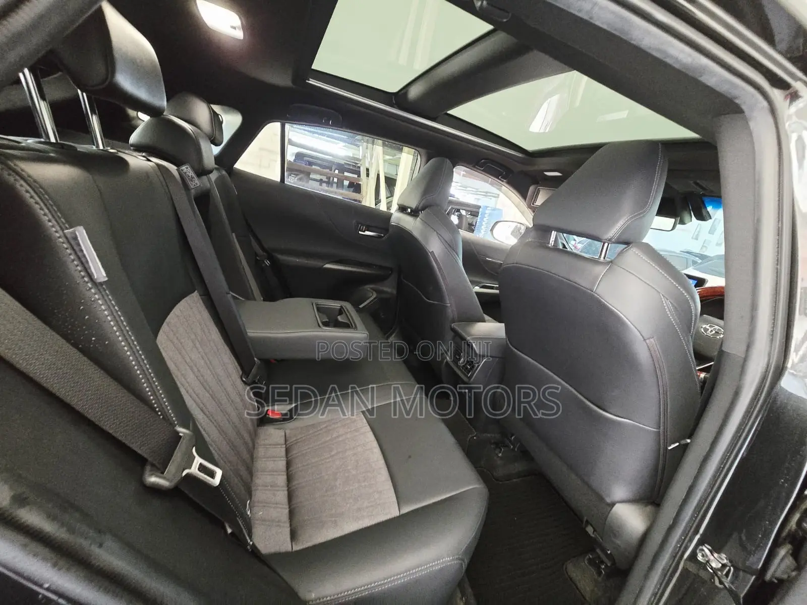 Toyota Harrier 2021 Black