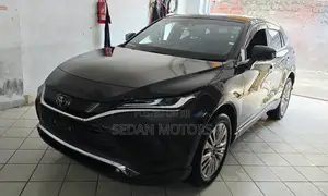 Toyota Harrier 2021 Black