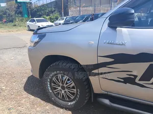 Toyota Hilux Revo Single Cab Deisel 2.4 RWD 2019 Silver