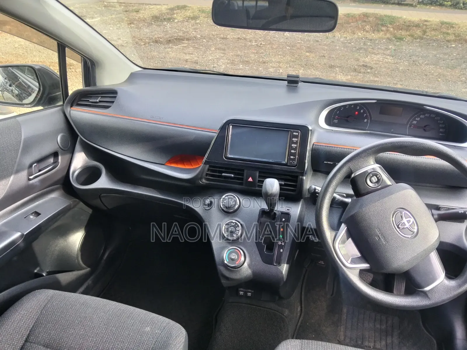 Toyota Sienta 1.5 AWD (6-seater) 2020 Black
