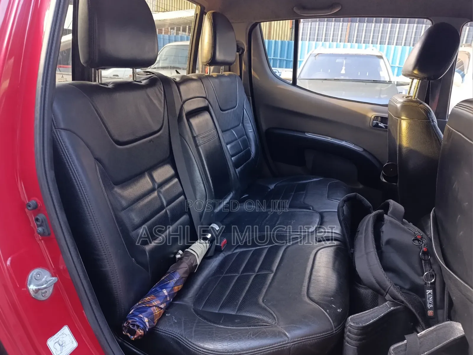 Mitsubishi L200 2012 Red