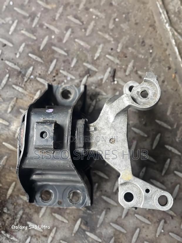 Engine Mountings Xtrail Nt31 - thumbnail 4