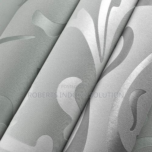 Flocked Silver Flower Wallpaper
