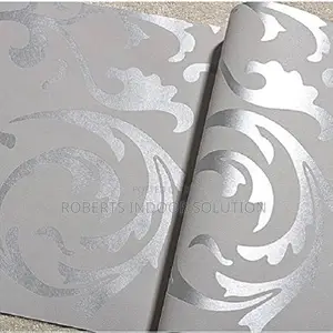 Flocked Silver Flower Wallpaper