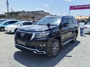 Toyota Land Cruiser Prado 2017 Black
