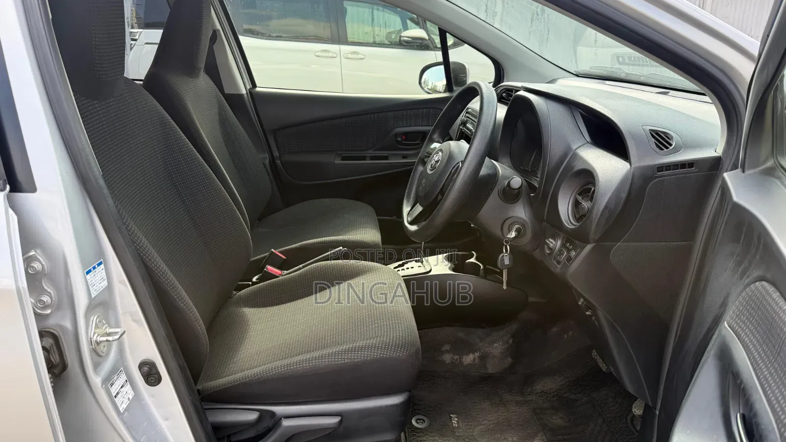 Toyota Vitz 2019 Silver