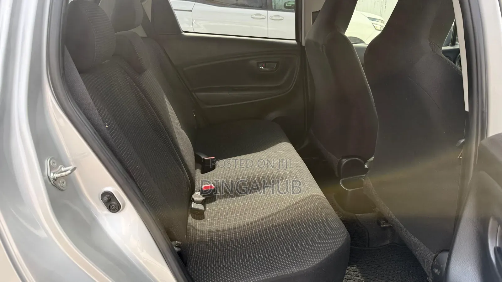 Toyota Vitz 2019 Silver