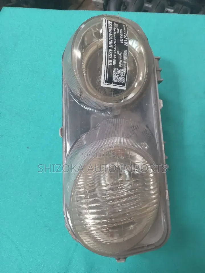 Headlight Assy Rh Honda Integra Db6 1995