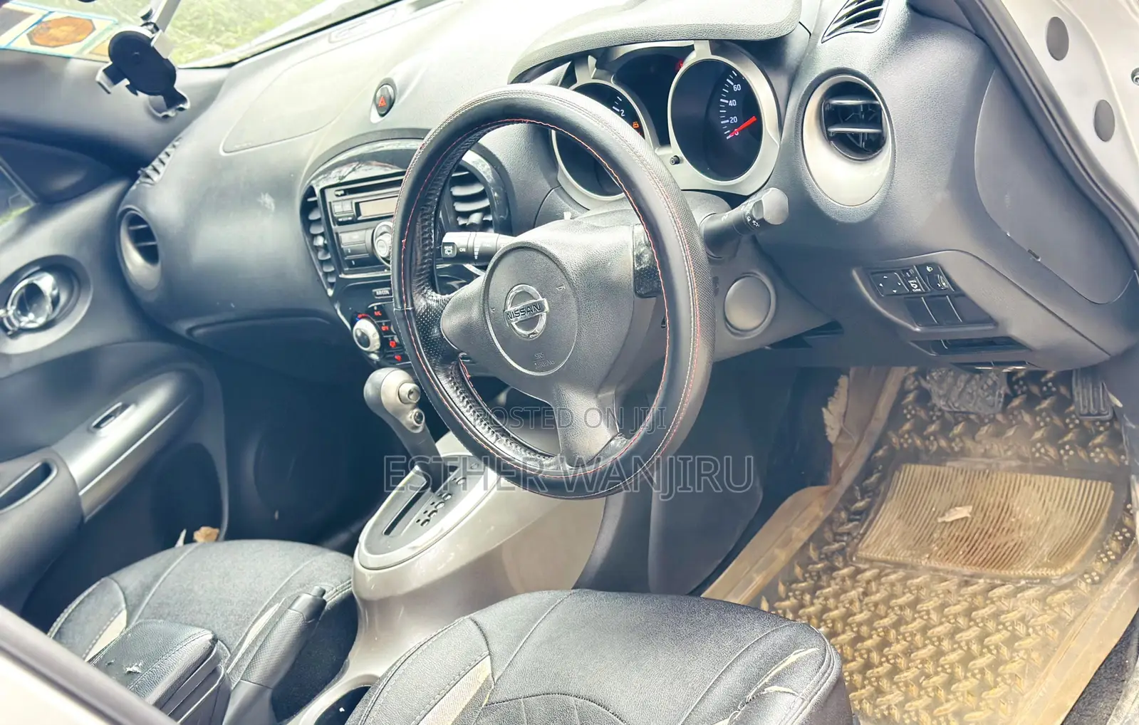 Nissan Juke 2011 Silver
