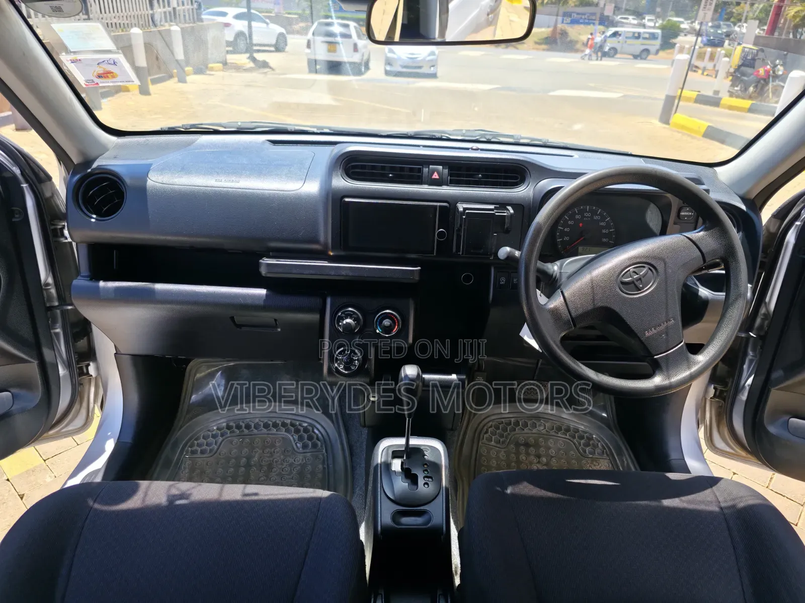 Toyota Probox 2016 Silver