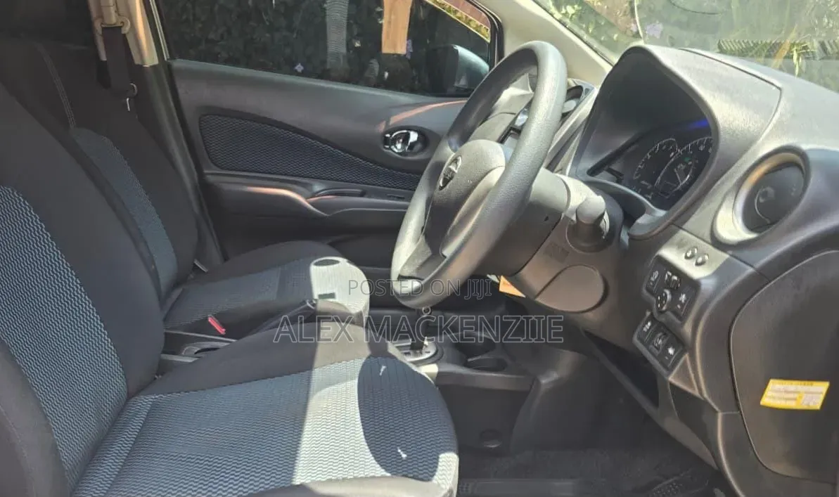 Nissan Note 2018 Silver