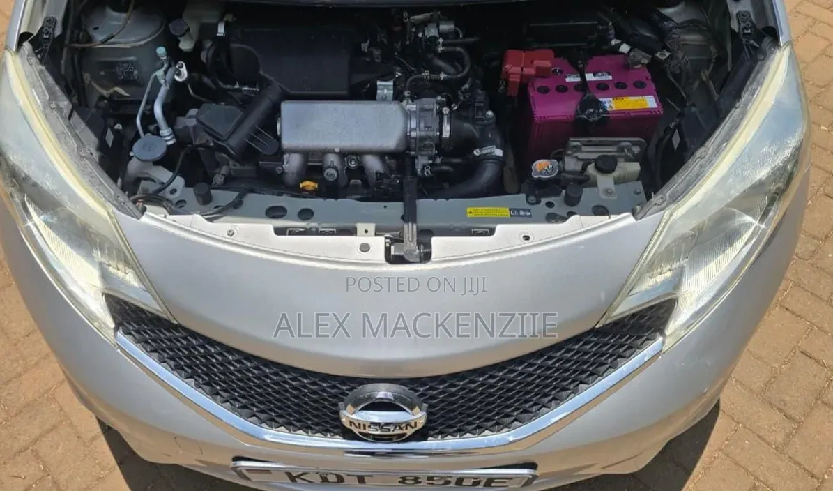 Nissan Note 2018 Silver