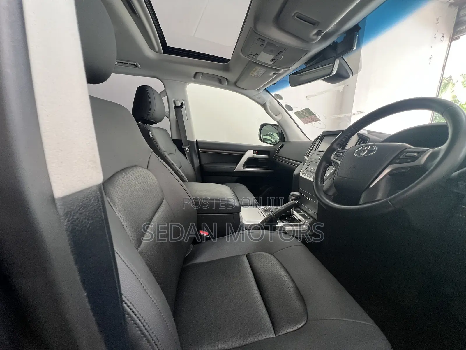Toyota Land Cruiser 2019 Gray