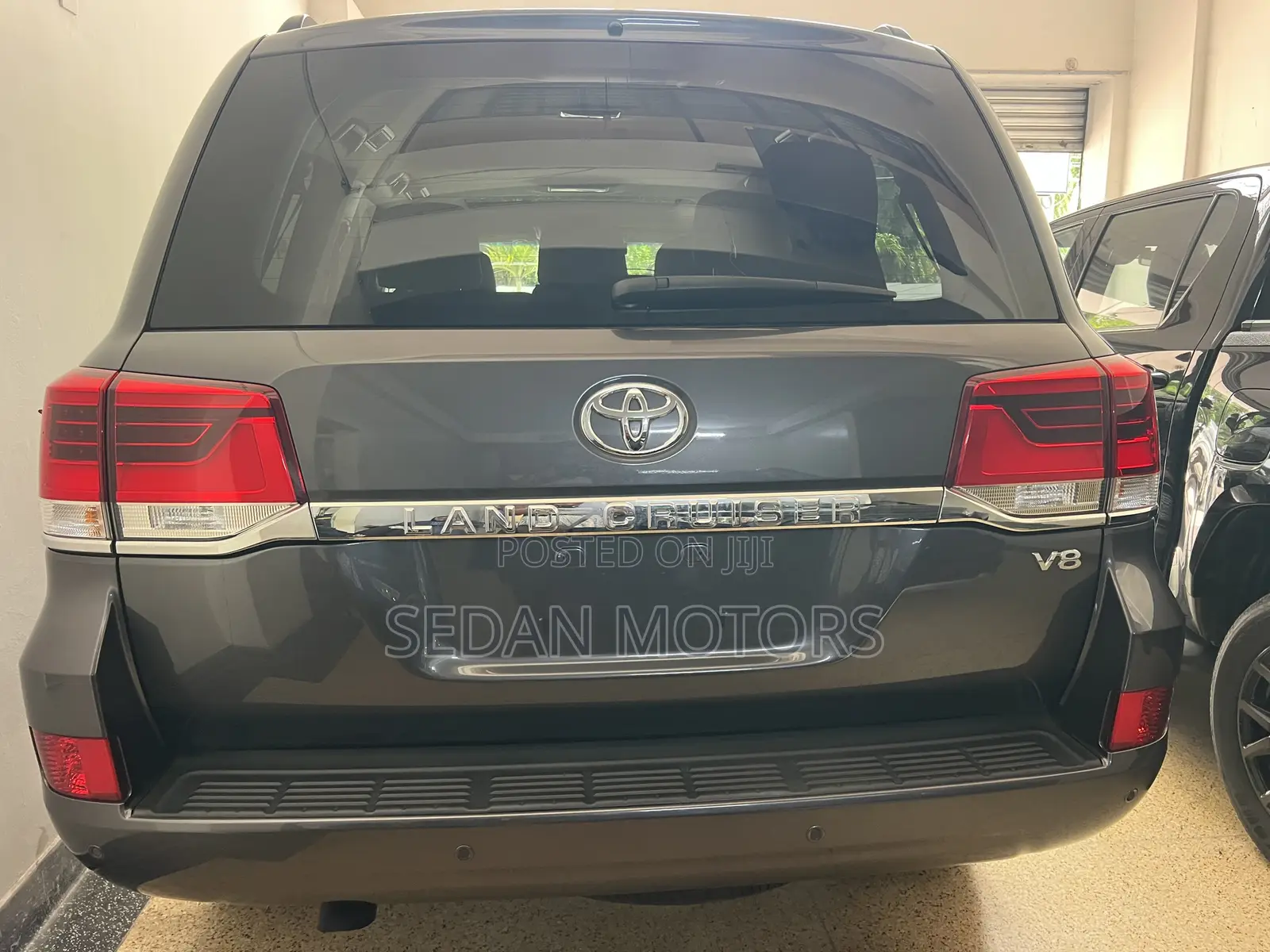 Toyota Land Cruiser 2019 Gray