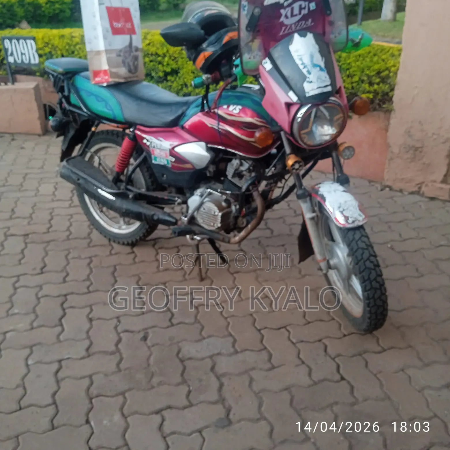 TVS HLX Plus ES 2018 Red