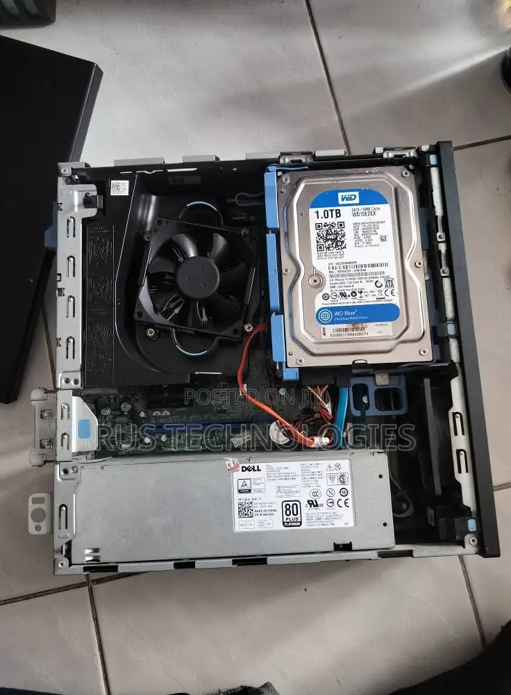 Desktop Computer Dell OptiPlex 7040 8GB Intel Core i7 HDD 500GB