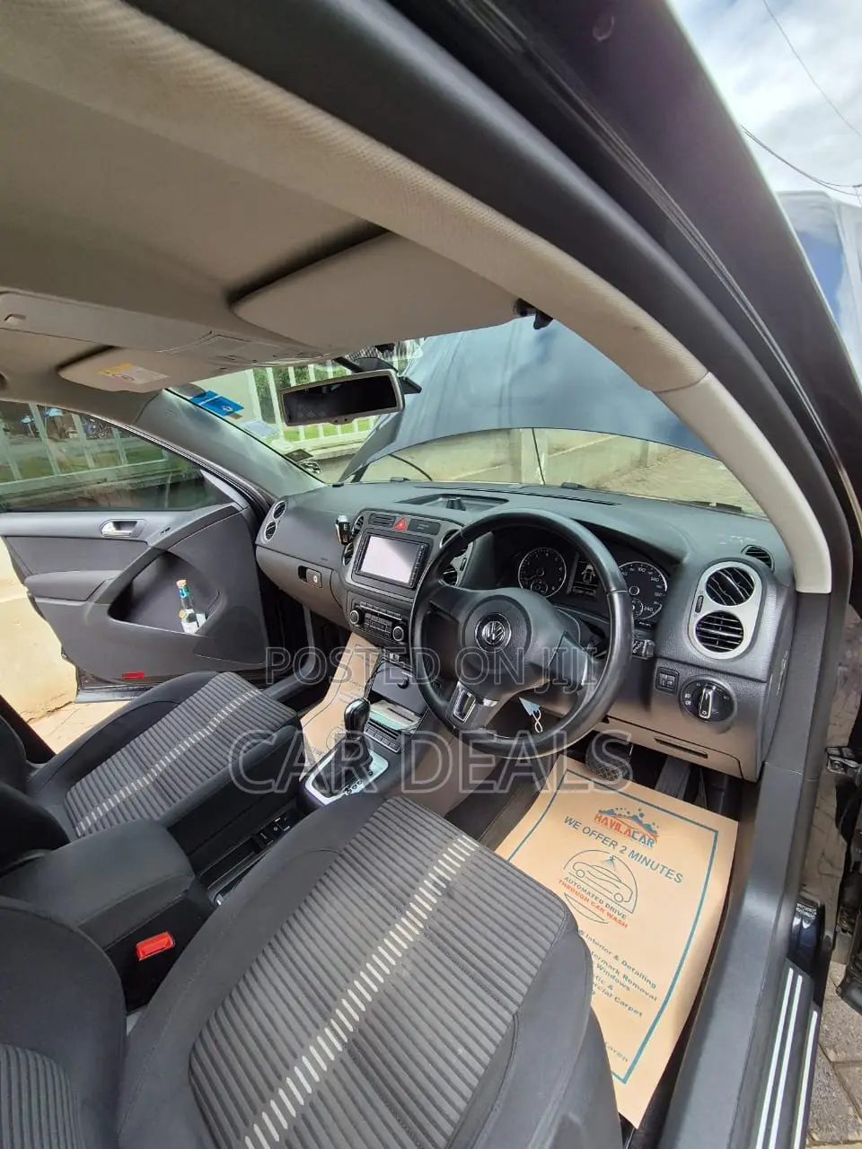 Volkswagen Tiguan S 2011 Black