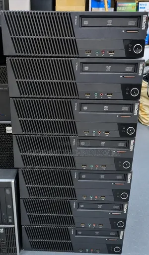 Desktop Computer Lenovo 4GB Intel Core i3 HDD 500GB