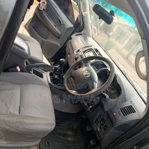 Toyota Hilux 2013 Gray