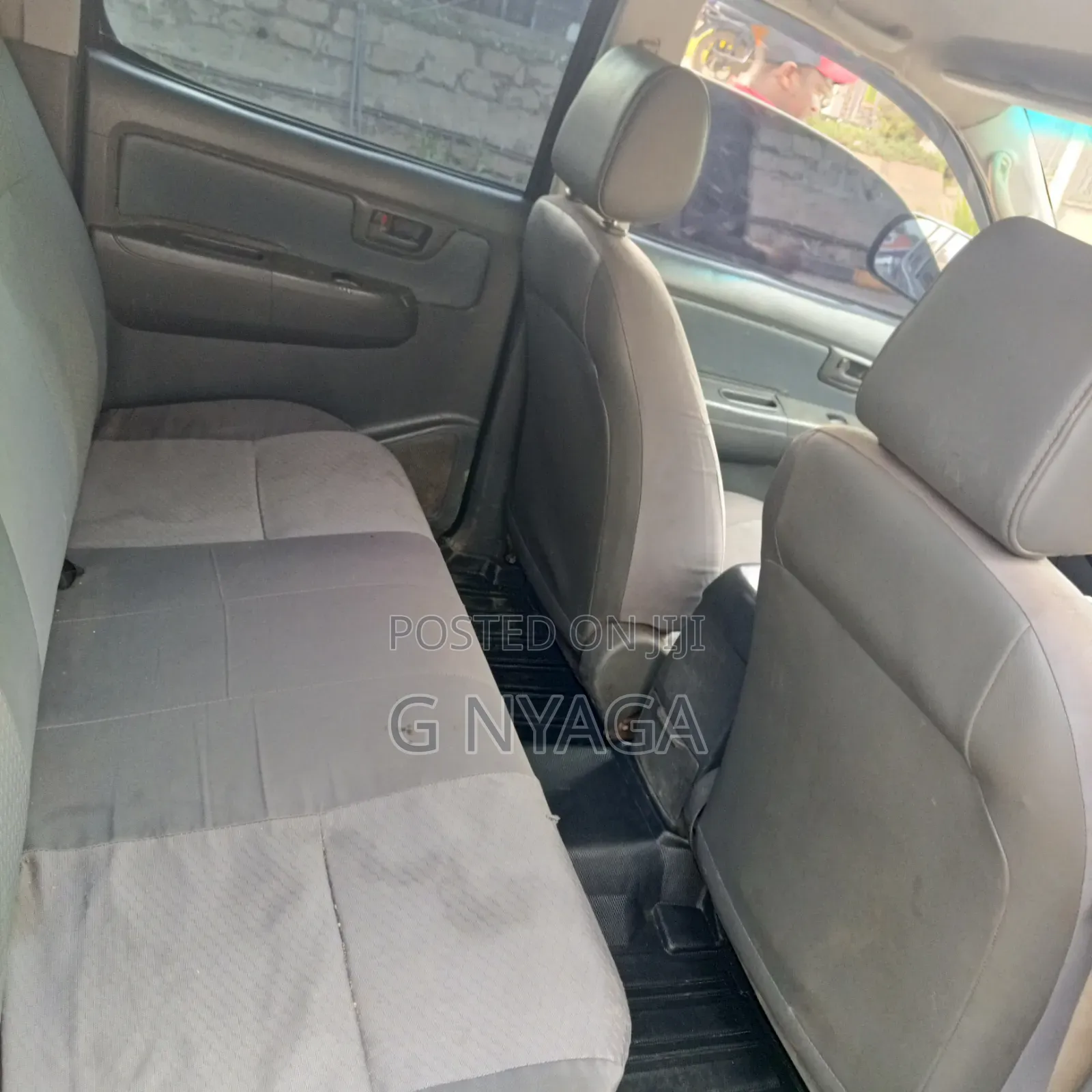 Toyota Hilux 2013 Gray
