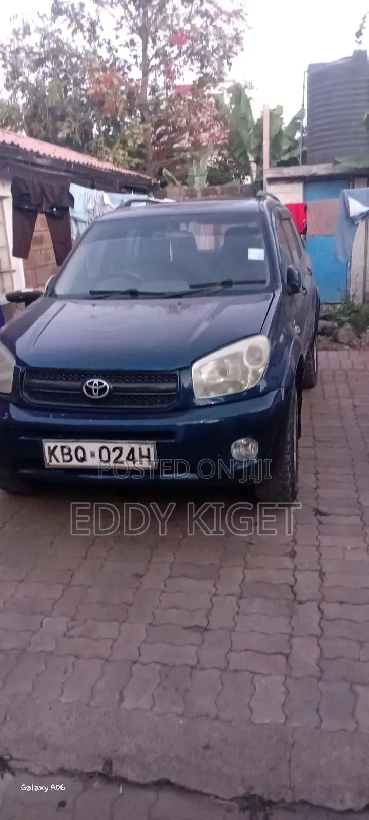 Toyota RAV4 2004 Blue