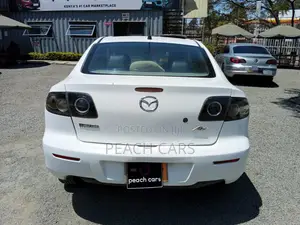 Mazda Axela 2007 White