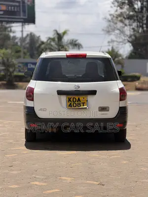 Nissan Advan 2014 White