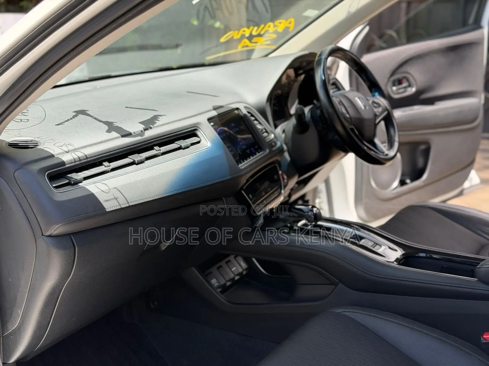 Honda Vezel 2020 White
