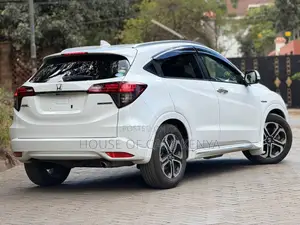Honda Vezel 2020 White