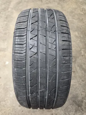 255 /40 R19 FORTUNE TIRES (Thailand)